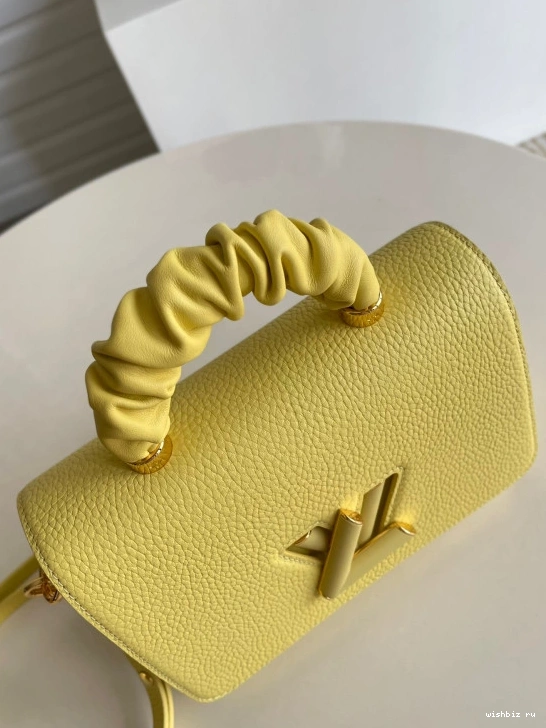 WIS MM TWIST VUITTON LOUIS 0713